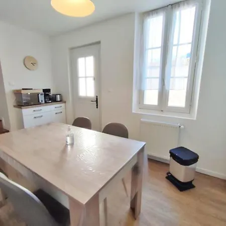 L'alexiane, Centre Luchon, Parking Gratuit, Wifi Apartmán