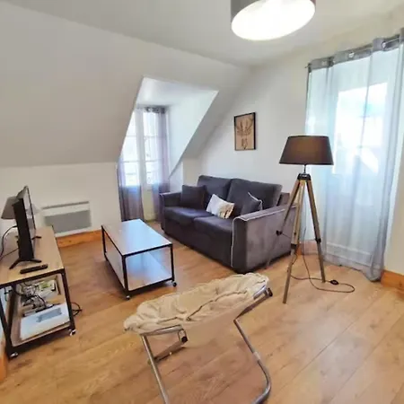 L'alexiane, Centre Luchon, Parking Gratuit, Wifi Apartment